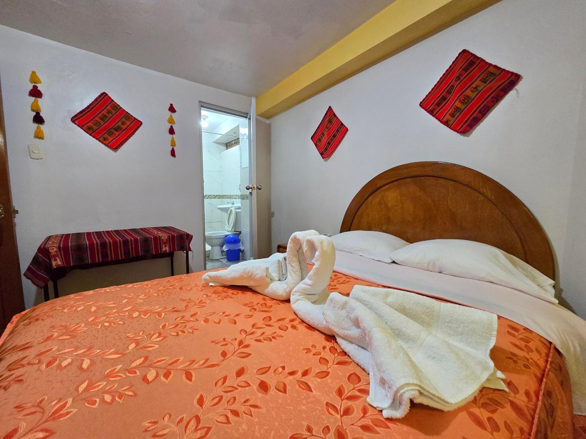 Hostal Acuarius Puno Exterior photo
